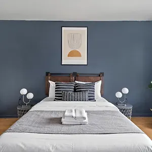  Apartment Hutchison By Restavio