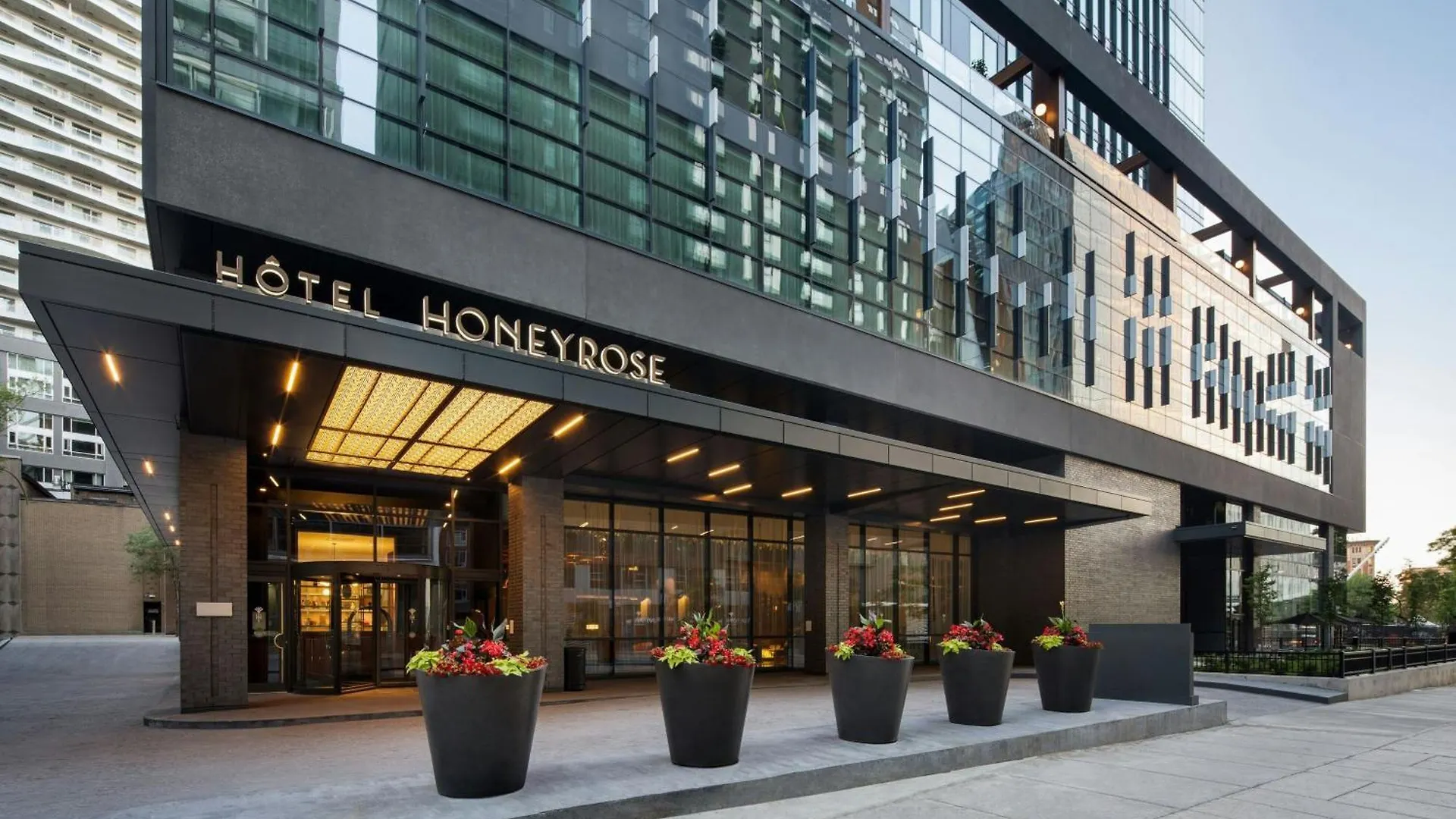 Honeyrose Hotel, Montreal, A Tribute Portfolio Hotel
