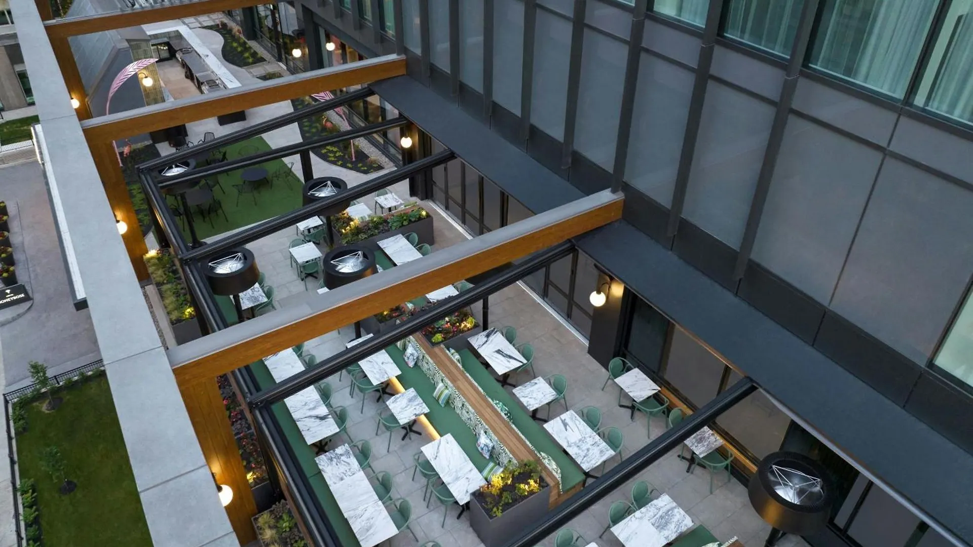 *****  Honeyrose Hotel, Montreal, A Tribute Portfolio Hotel Canada